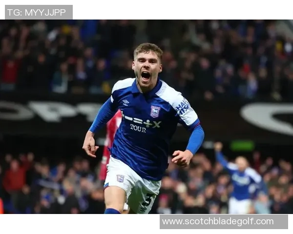 卡迪夫城迎战女王队全力争胜展现球队实力与斗志